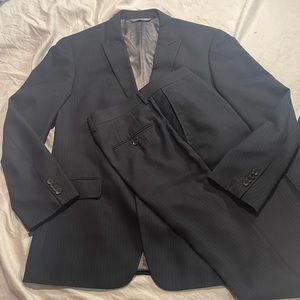 Sweet Mens Perry Ellis Portfolio Two-Piece Pinstriped Suit Size 42R Pants 35!